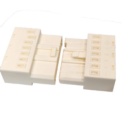 5P 7P White LED Light Connectors 450V 16A 22-14 AWG